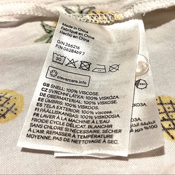 NWOT Pineapple Print Top - Picture 4 of 4